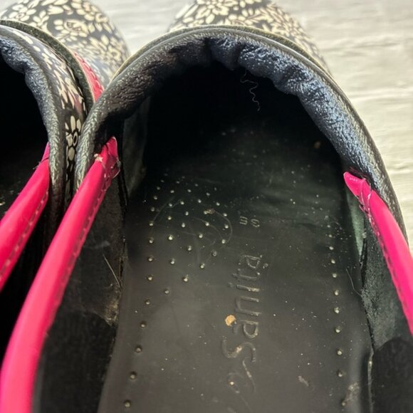 Koi By Sanita White Floral Black & Pink Closed Clogs Comfort Mules Shoes - Picture 9 of 15